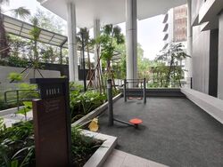 Slim Barracks Rise (D5), Condominium #636873311